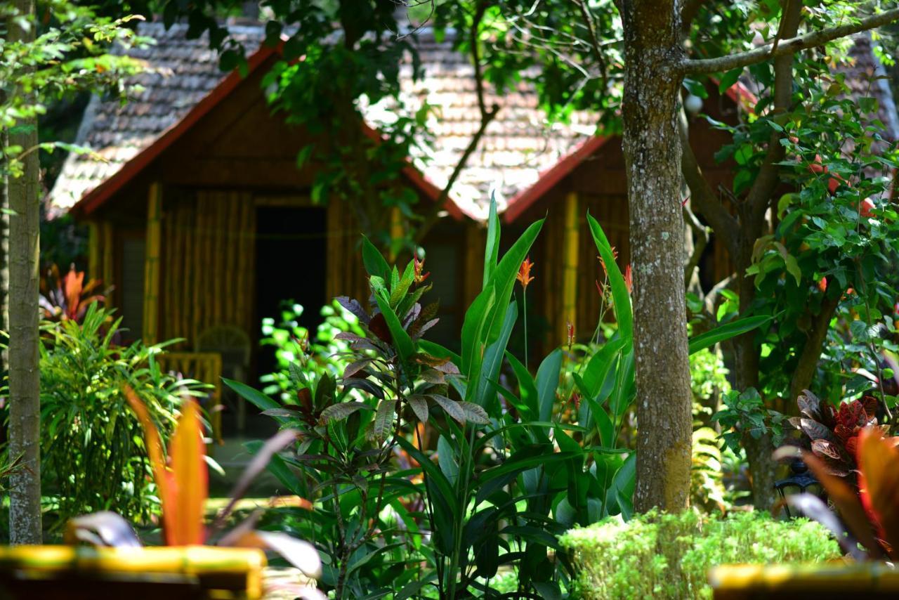 Savithri Inn Cottage Varkala Exterior foto