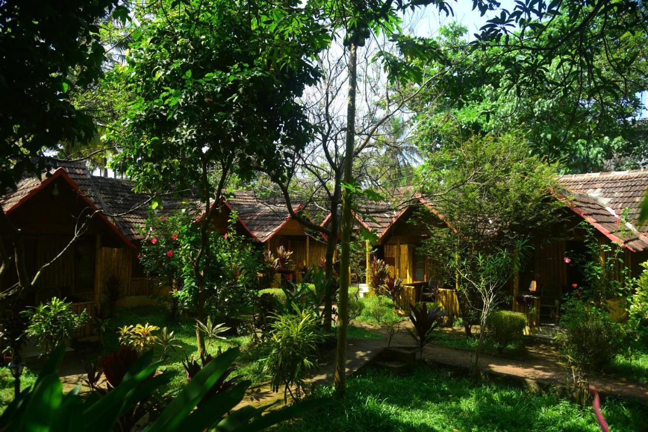 Savithri Inn Cottage Varkala Exterior foto